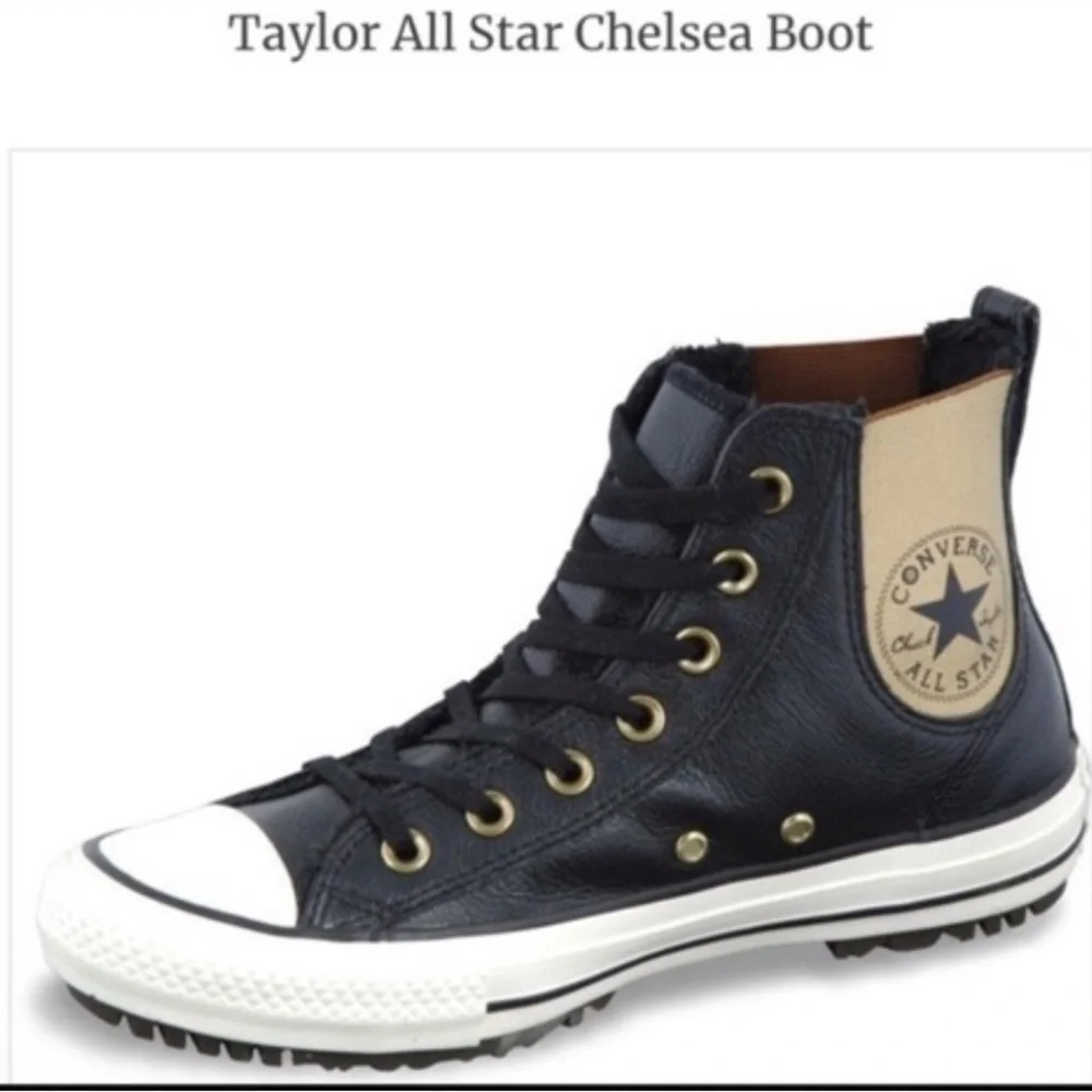 Converse Taylor Chelsea size 8 - Picture 1 of 7